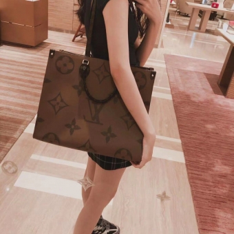 LV ONTHEGO ˭˭ÿ޴ȿ