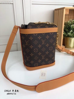 2020¿ţ̰.LV Milk Box ִ