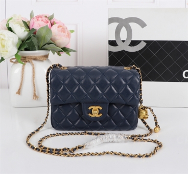 CHANEL/ζ 2020¿classique ϵ