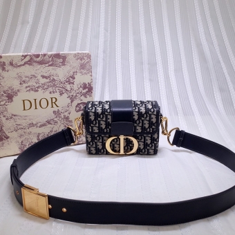 DIOR30 MONTAIGNE ִƤ