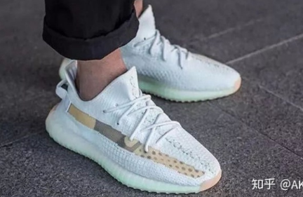 ЬӺƷ࣬yeezyBoost350v2͸ˬ