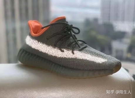 гһԴ¥Yeezy 350ȫһ