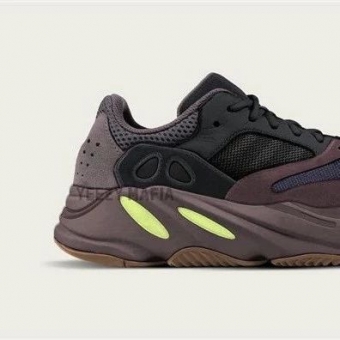 ټЬӣadidas YEEZY 700 