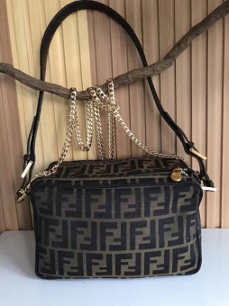 FENDIֵÿŮղأjiahuoͿ