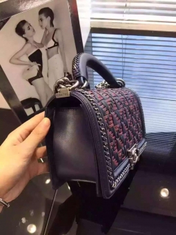 FENDIֵÿŮղأjiahuoͿ